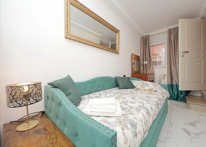 Duplex Elegante A 2 Min Dal Vaticano E Dalla Metro * Rzym